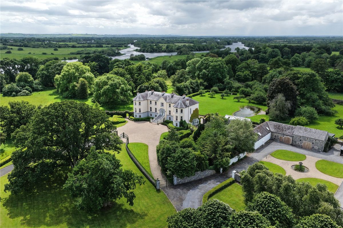 Exceptional Estate For Sale: Lairakeen House, Banagher, Co. Galway